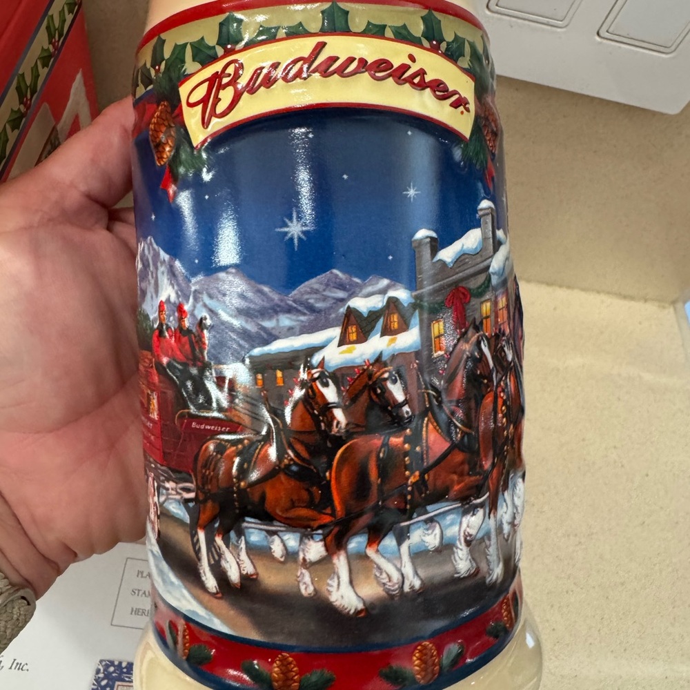 2003 Budweiser Clydesdales Old Towne Holiday Stein New Collectable In Box Origin